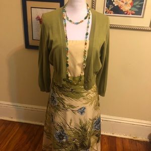 Beautiful An Taylor dress with sweater